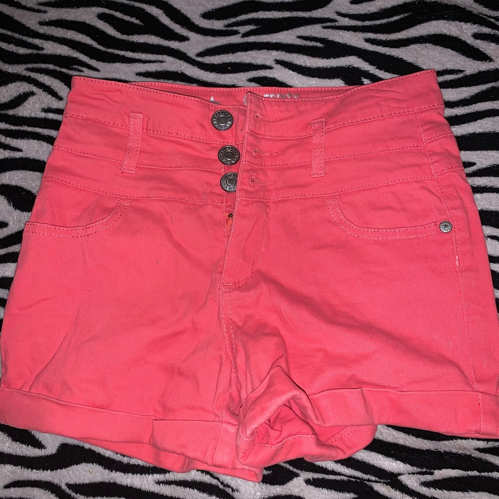 Pink shorts !